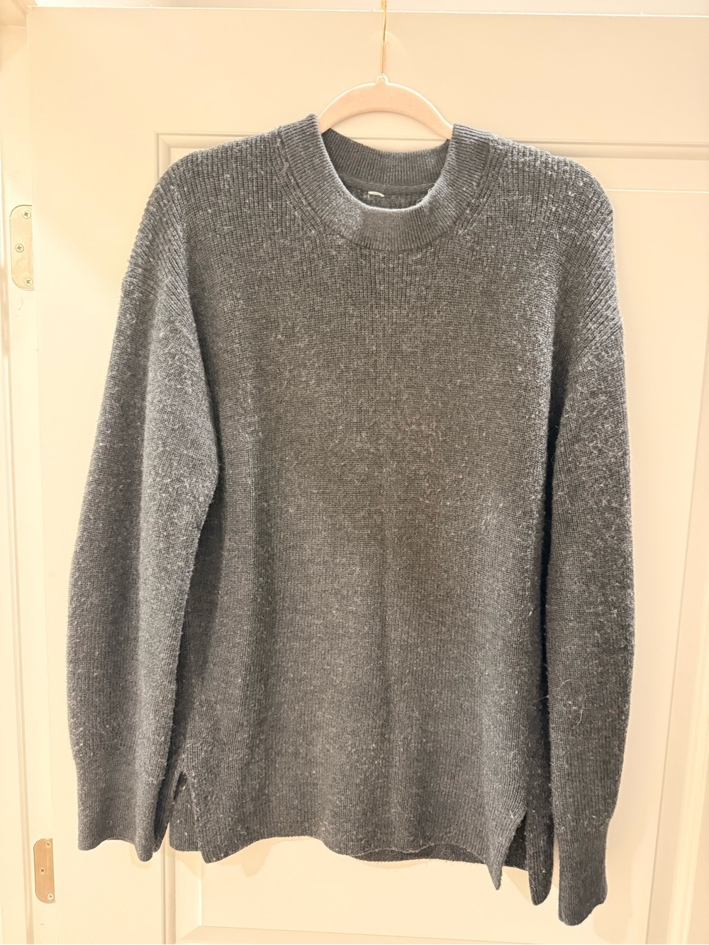 lululemon athletica Women's Grey Crewneck Sweater MEDIUM